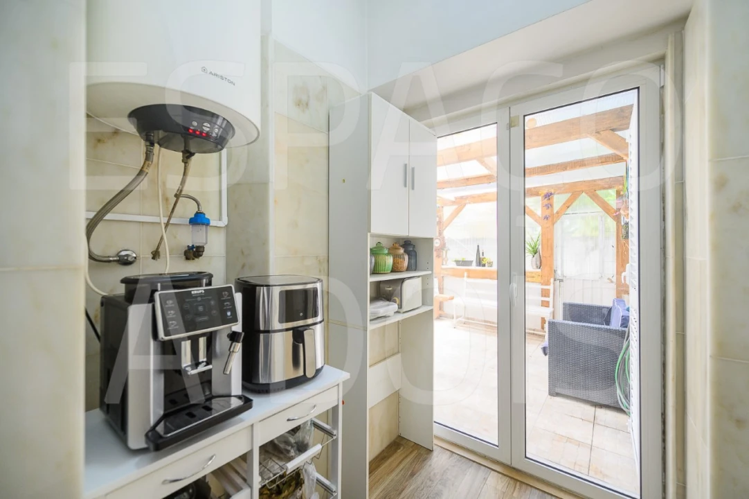 Apartamento T3 para Venda em Venteira Foto 25