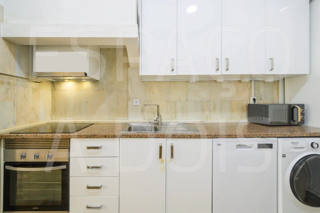 Apartamento T3 para Venda em Venteira Foto 24
