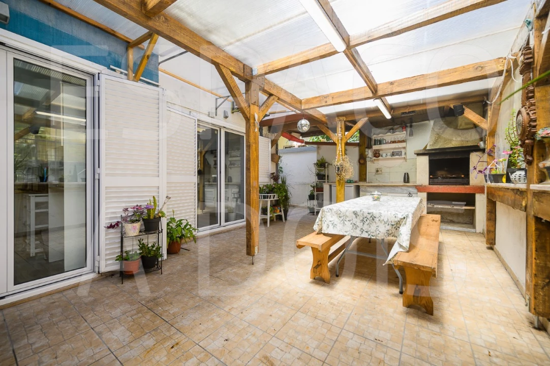 Apartamento T3 para Venda em Venteira Foto 27