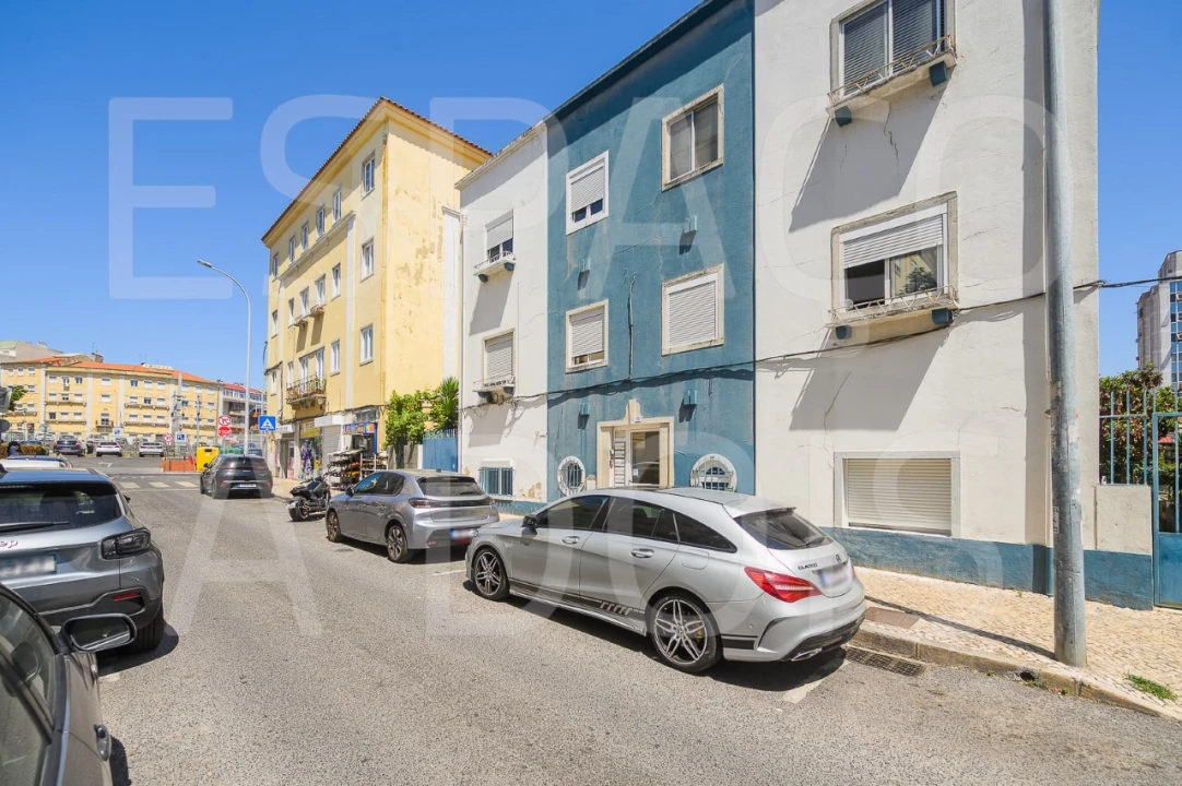 Apartamento T3 para Venda em Venteira Foto 63