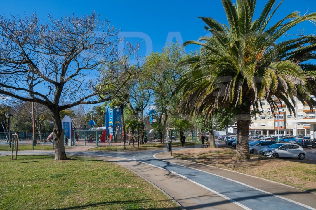 Apartamento T3 para Venda em Venteira Foto 71