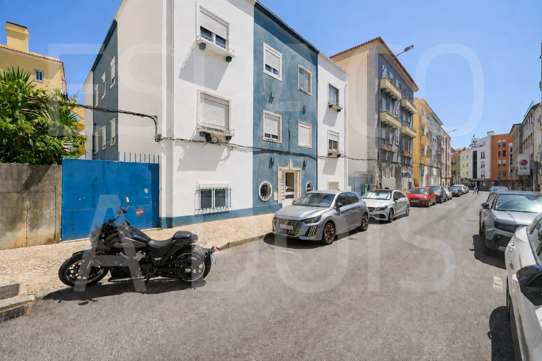Apartamento T3 para Venda em Venteira Foto 60