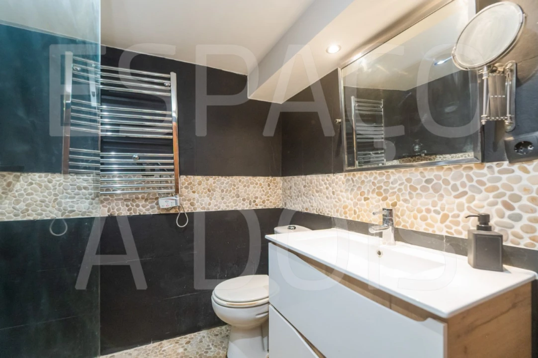 Apartamento T1 para Venda em São Vicente Foto 18