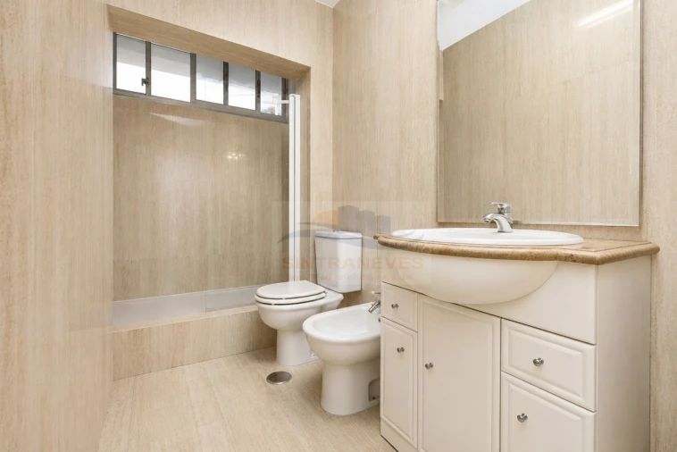 Apartamento T3 para Venda em Olivais Foto 8