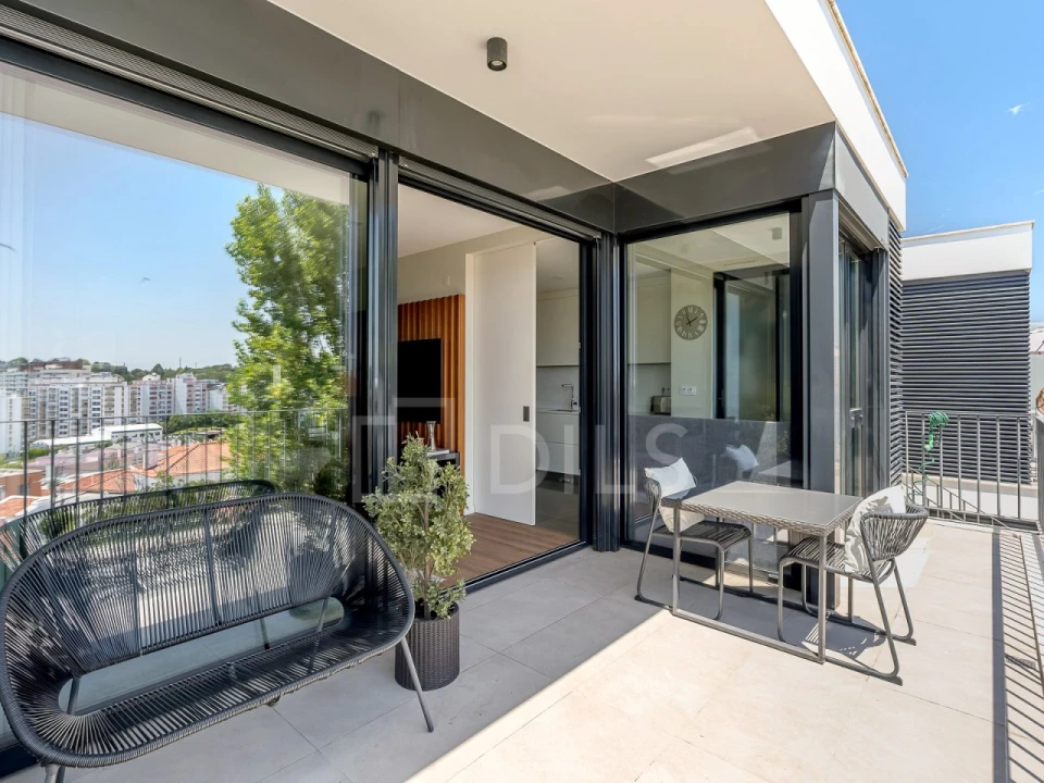 Apartamento T3 para Venda em Carnaxide e Queijas Foto 4