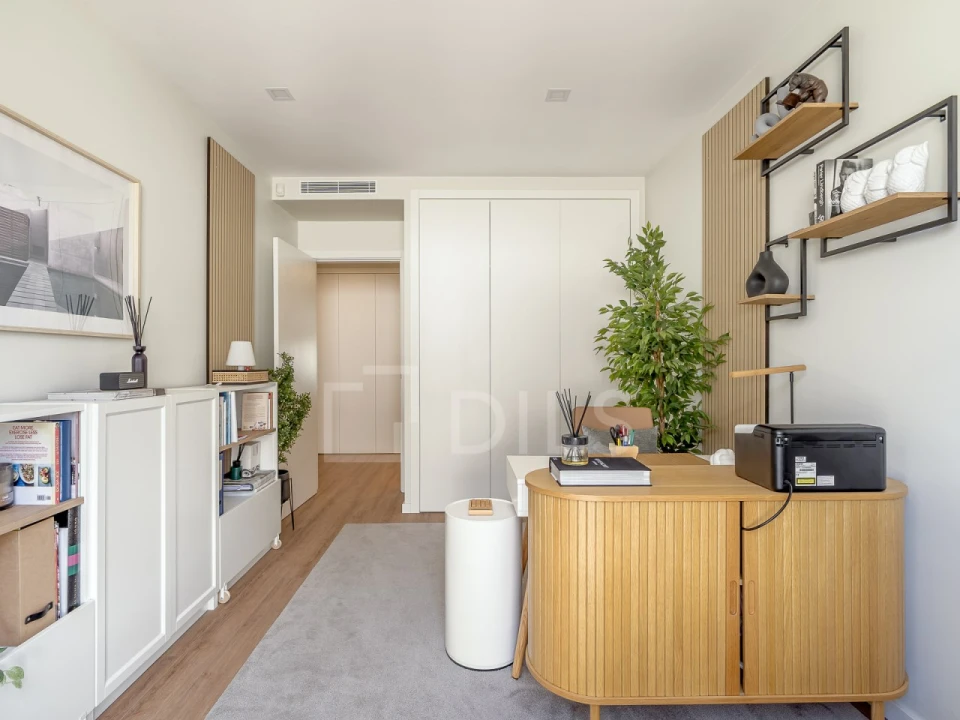 Apartamento T3 para Venda em Carnaxide e Queijas Foto 27
