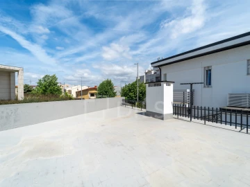 Moradia T5 para Venda em Gondomar (São Cosme), Valbom e Jovim