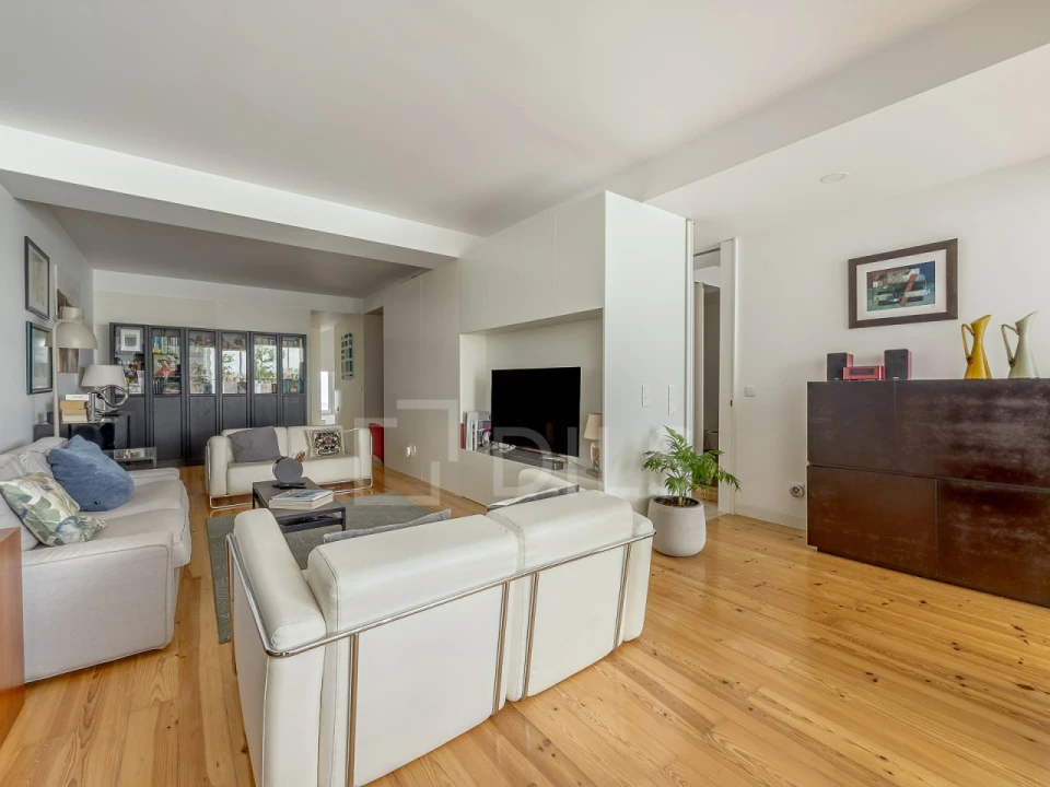 Apartamento T3 para Venda em Avenidas Novas Foto 2