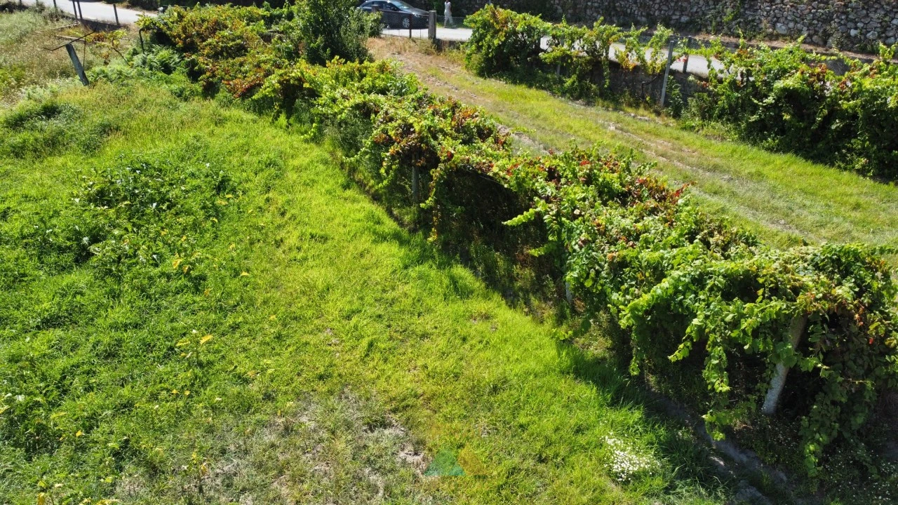 Terreno para Venda em Alvora e Loureda Foto 13