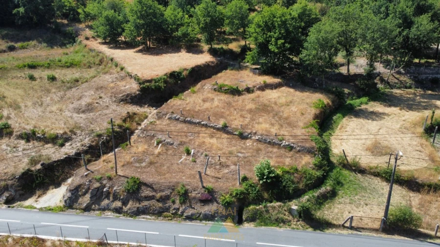 Terreno para Venda em Alvora e Loureda Foto 16