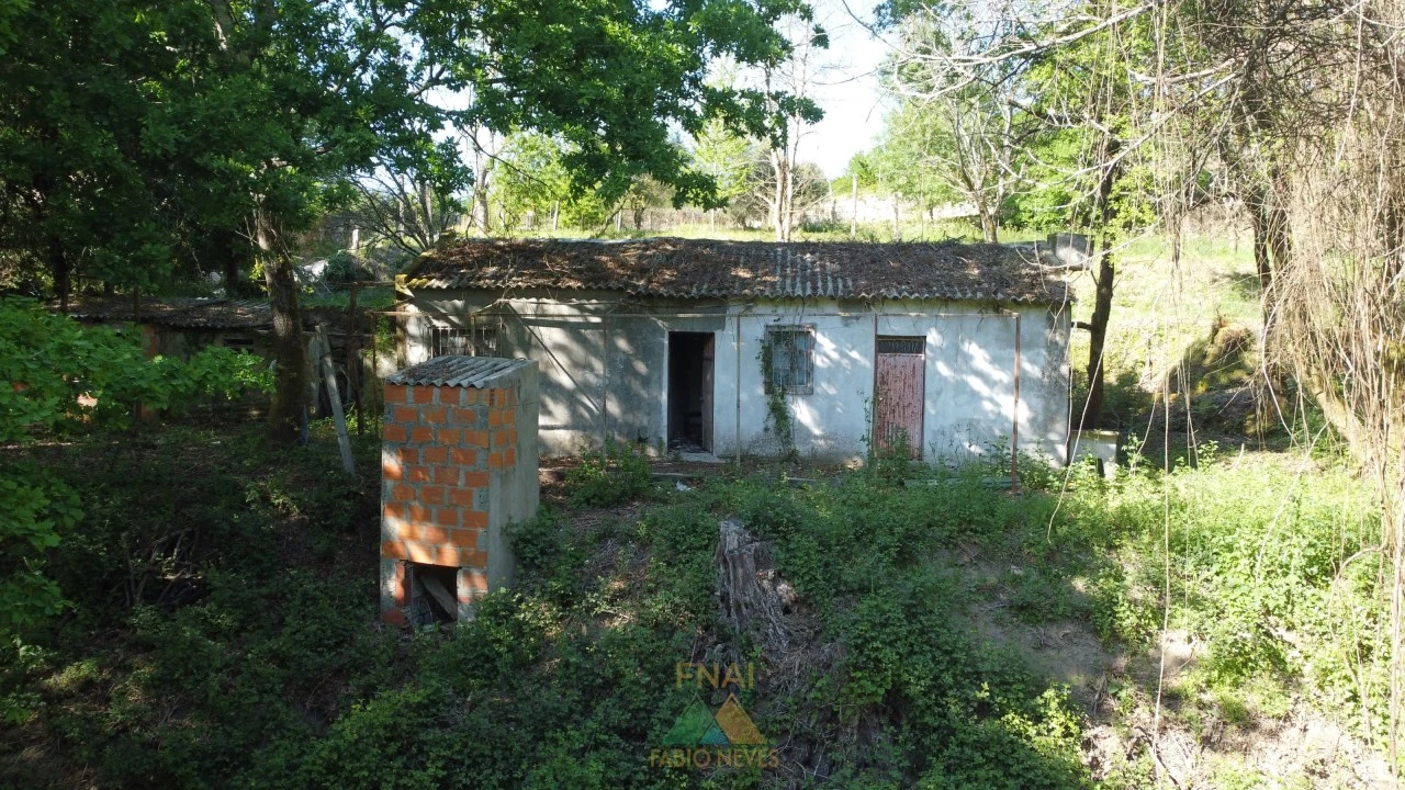 Moradia T2 para Venda em Gondoriz Foto 2