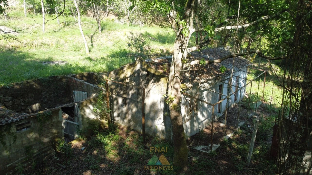 Moradia T2 para Venda em Gondoriz Foto 13