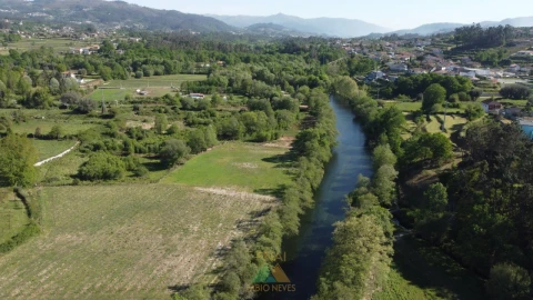 Moradia T2 para Venda em Gondoriz