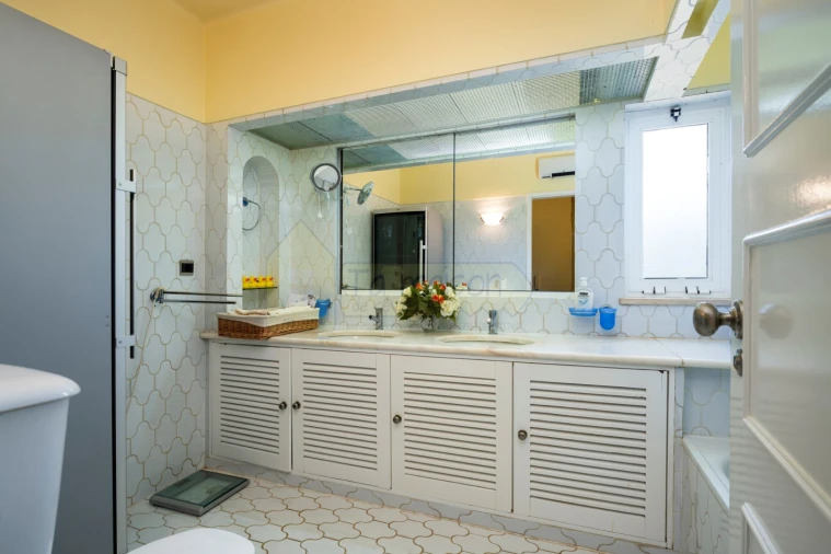 Apartamento T3 para Venda em Almancil Foto 17