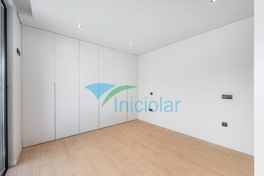 Apartamento T2 para Venda em Gondomar (São Cosme), Valbom e Jovim Foto 13