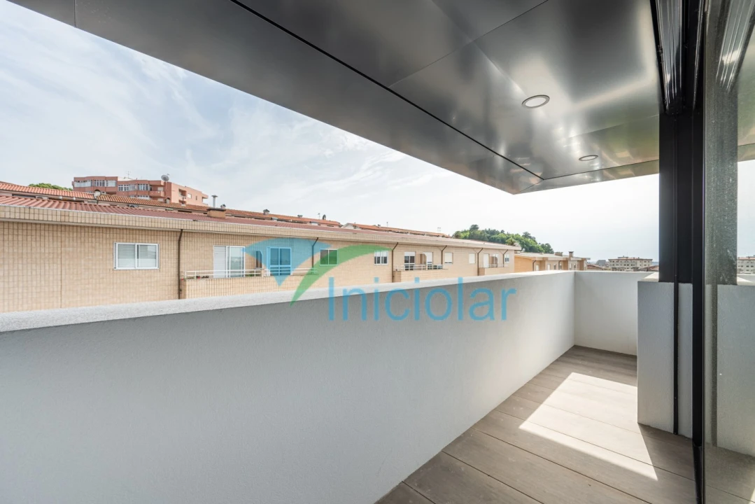 Apartamento T2 para Venda em Gondomar (São Cosme), Valbom e Jovim Foto 14