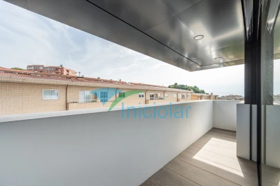 Apartamento T2 para Venda em Gondomar (São Cosme), Valbom e Jovim