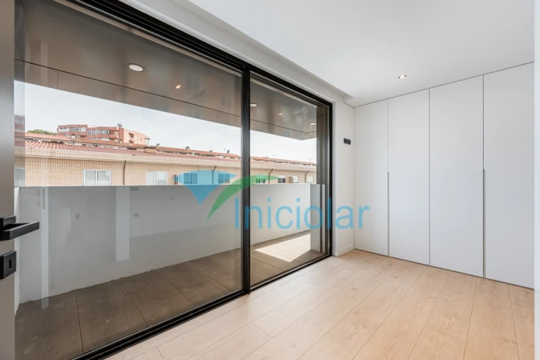 Apartamento T2 para Venda em Gondomar (São Cosme), Valbom e Jovim Foto 12