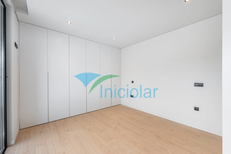 Apartamento T2 para Venda em Gondomar (São Cosme), Valbom e Jovim Foto 13