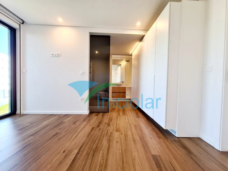 Apartamento T3 para Venda em Rio Tinto Foto 12