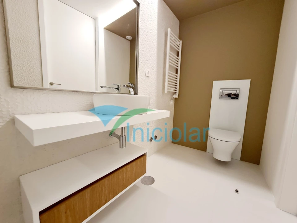 Apartamento T3 para Venda em Rio Tinto Foto 21
