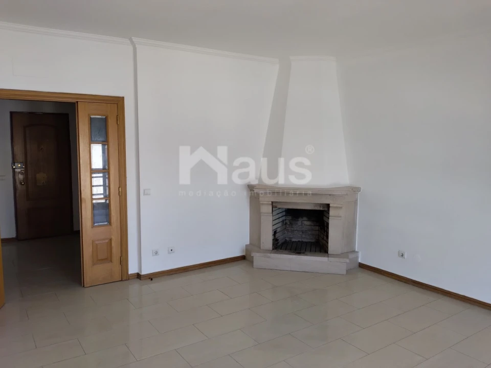 Apartamento T3 para Venda em Montijo e Afonsoeiro Foto 1