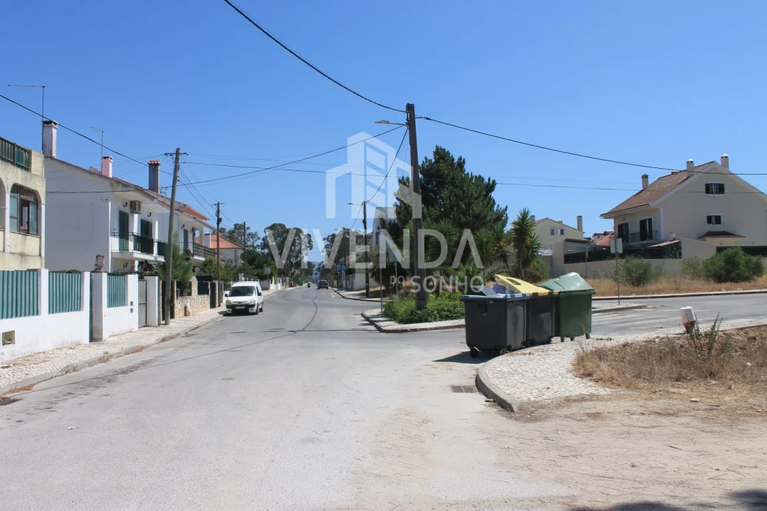 Terreno para Venda em Quinta do Conde Foto 10