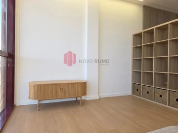 Apartamento para Venda em Cidade da Maia