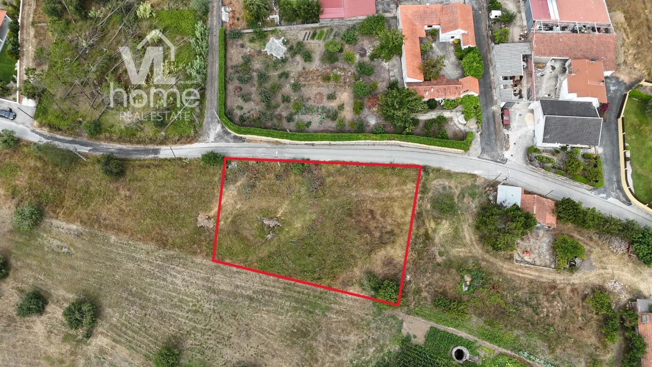 Terreno para Venda em Maceira Foto 1