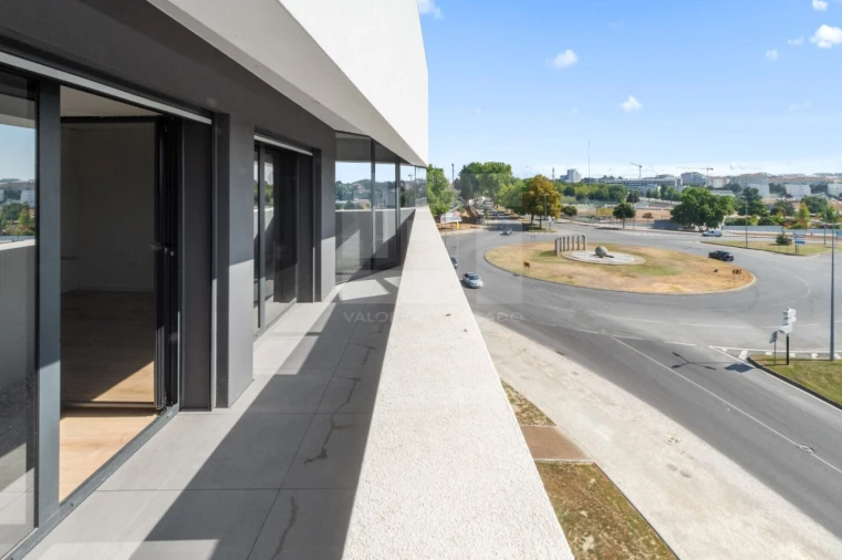 Apartamento T2 para Venda em Repeses e São Salvador Foto 13