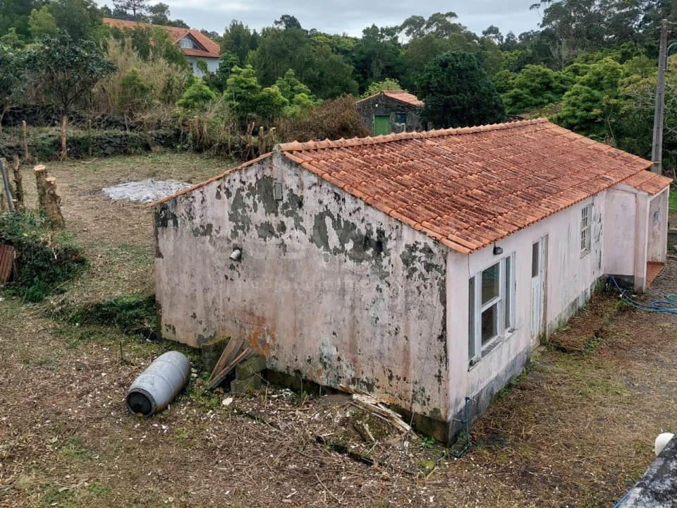 Moradia T1 para Venda em Madalena Foto 12