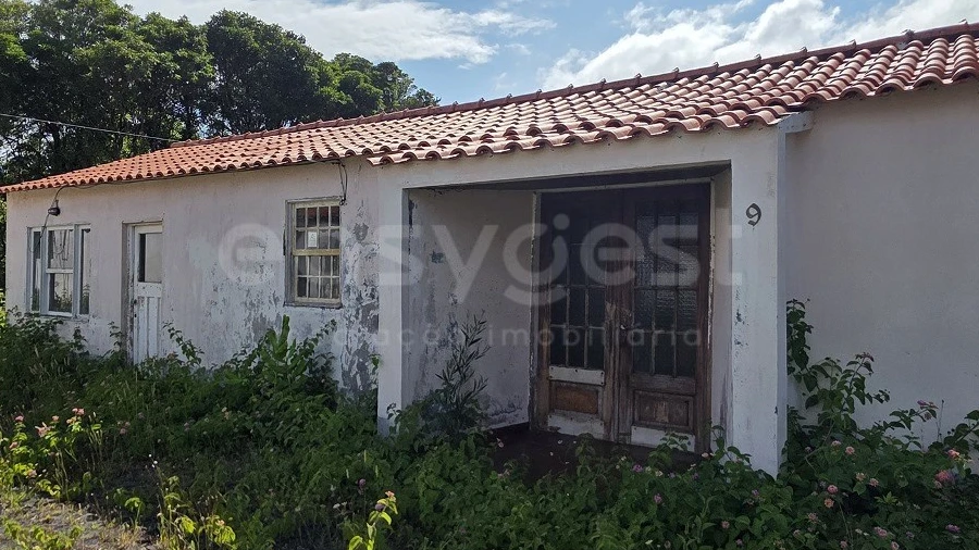 Moradia T1 para Venda em Madalena