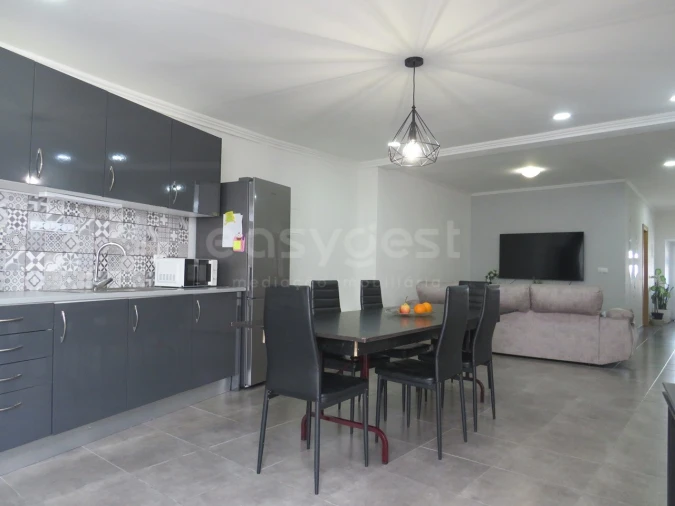 Moradia T2 para Venda em Relva Foto 13