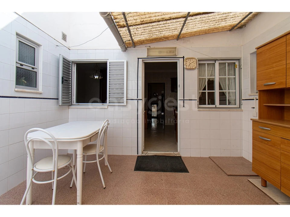 Moradia T2 para Venda em Vila Real de Santo Antonio Foto 15