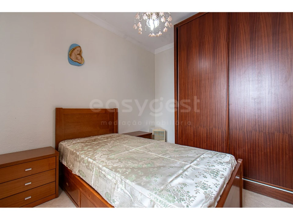 Moradia T2 para Venda em Vila Real de Santo Antonio Foto 37
