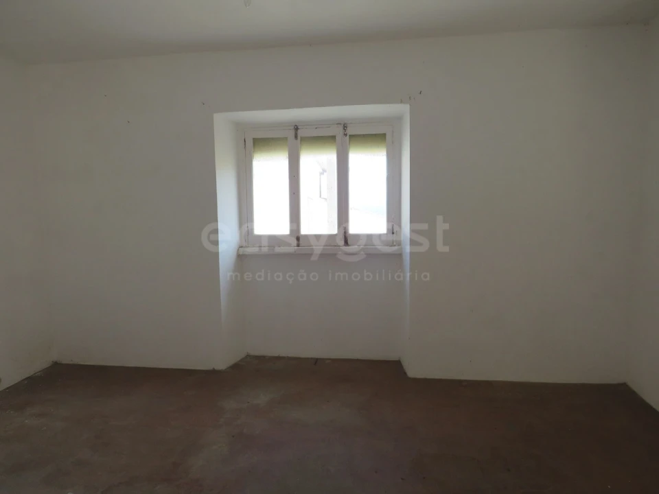 Moradia T4 para Venda em Ajuda da Bretanha Foto 4