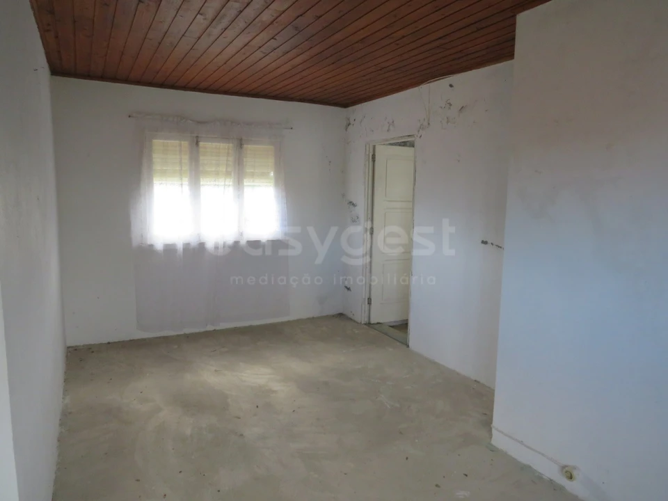 Moradia T4 para Venda em Ajuda da Bretanha Foto 8