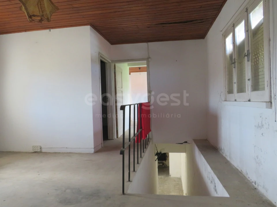 Moradia T4 para Venda em Ajuda da Bretanha Foto 15