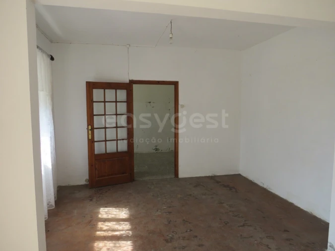 Moradia T4 para Venda em Ajuda da Bretanha Foto 16
