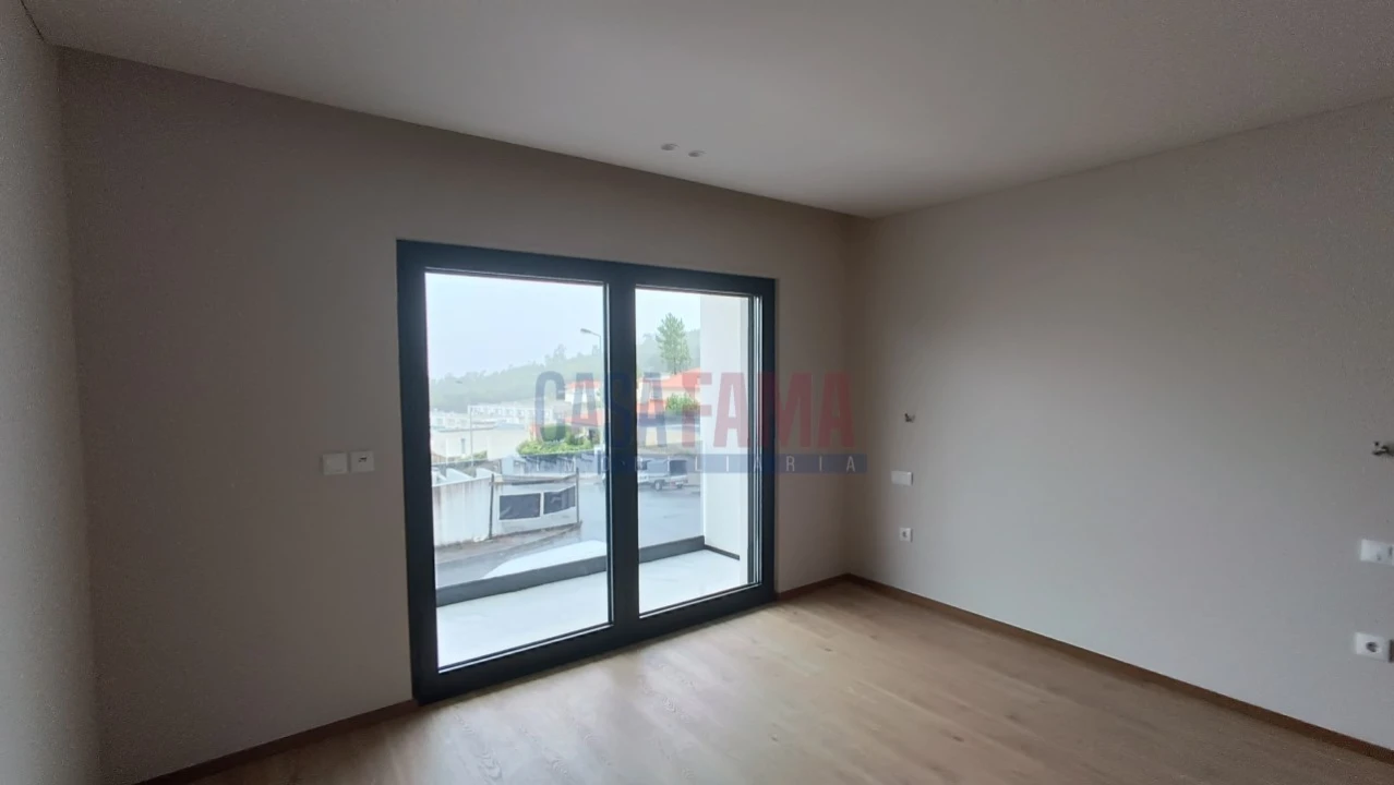 Moradia T3 para Venda em Merelim (São Pedro) e Frossos Foto 18