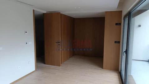 Moradia T3 para Venda em Merelim (São Pedro) e Frossos