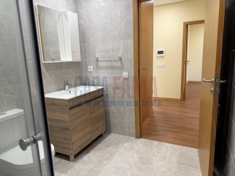 Apartamento T2 para Venda em Póvoa de Varzim, Beiriz e Argivai Foto 9