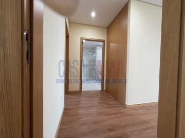 Apartamento T2 para Venda em Póvoa de Varzim, Beiriz e Argivai