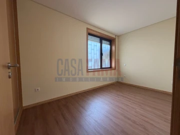 Apartamento T2 para Venda em Póvoa de Varzim, Beiriz e Argivai