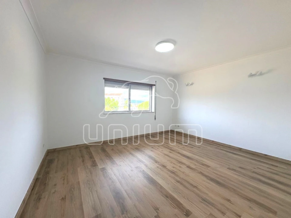 Apartamento T3 para Venda em Darque Foto 1