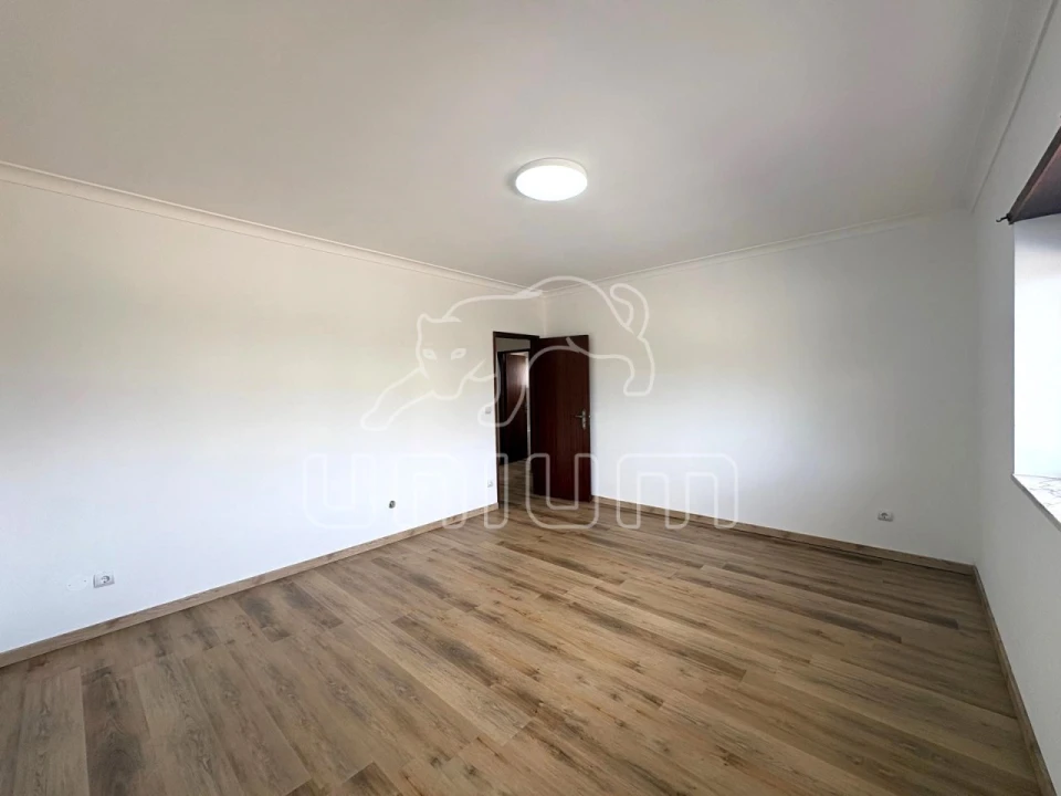 Apartamento T3 para Venda em Darque Foto 2