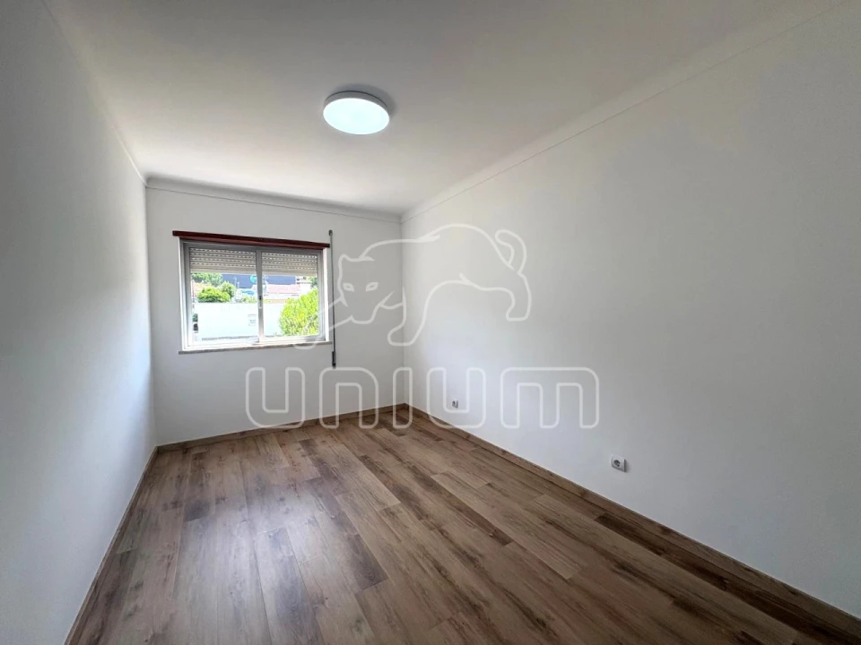 Apartamento T3 para Venda em Darque Foto 14