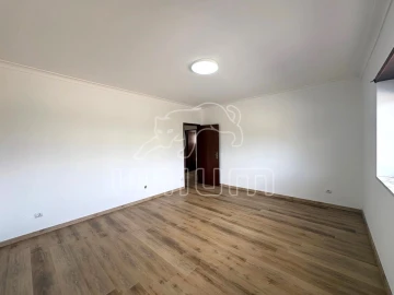 Apartamento T3 para Venda em Darque