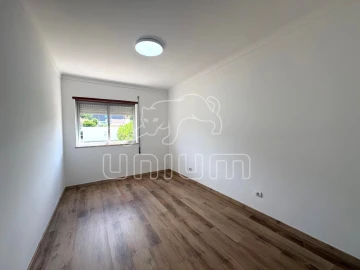 Apartamento T3 para Venda em Darque