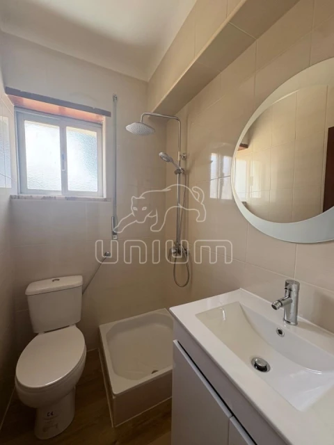 Apartamento T3 para Venda em Darque